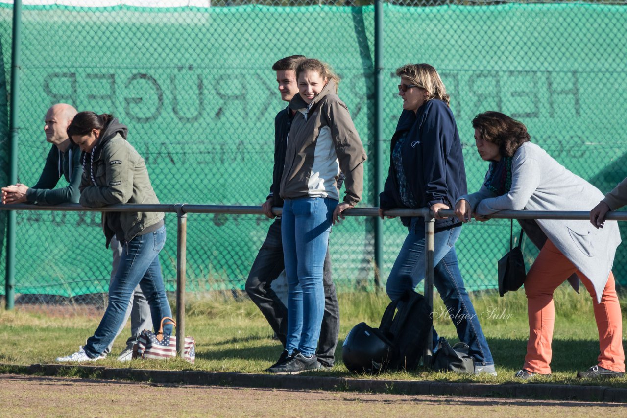 Bild 378 - B-Juniorinnen Krummesser SV - SV Henstedt Ulzburg : Ergebnis: 0:3